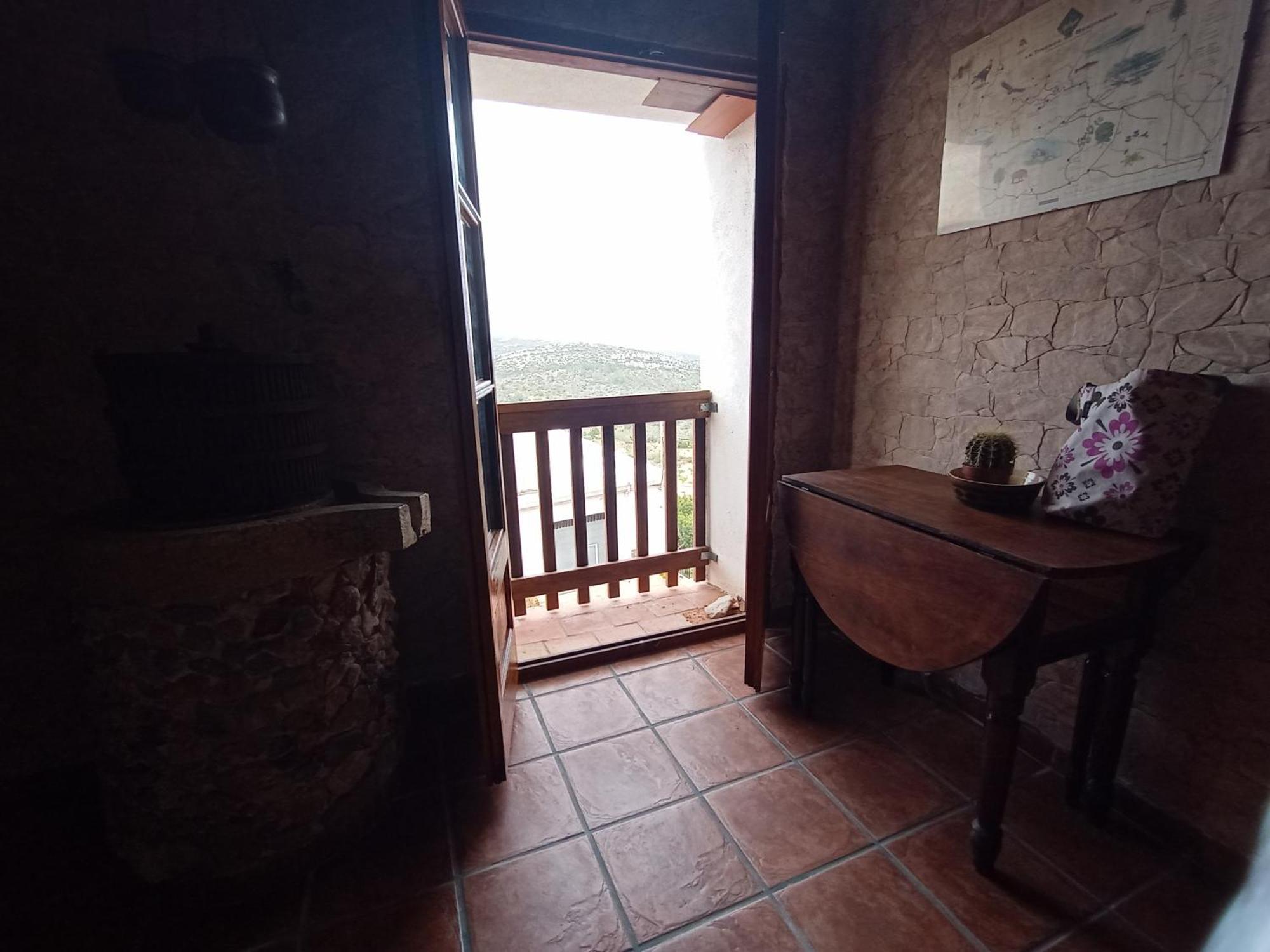 Tranquil And Spacious Townhouse In Historical And Picturesque Cervera Del Maestre Zewnętrze zdjęcie