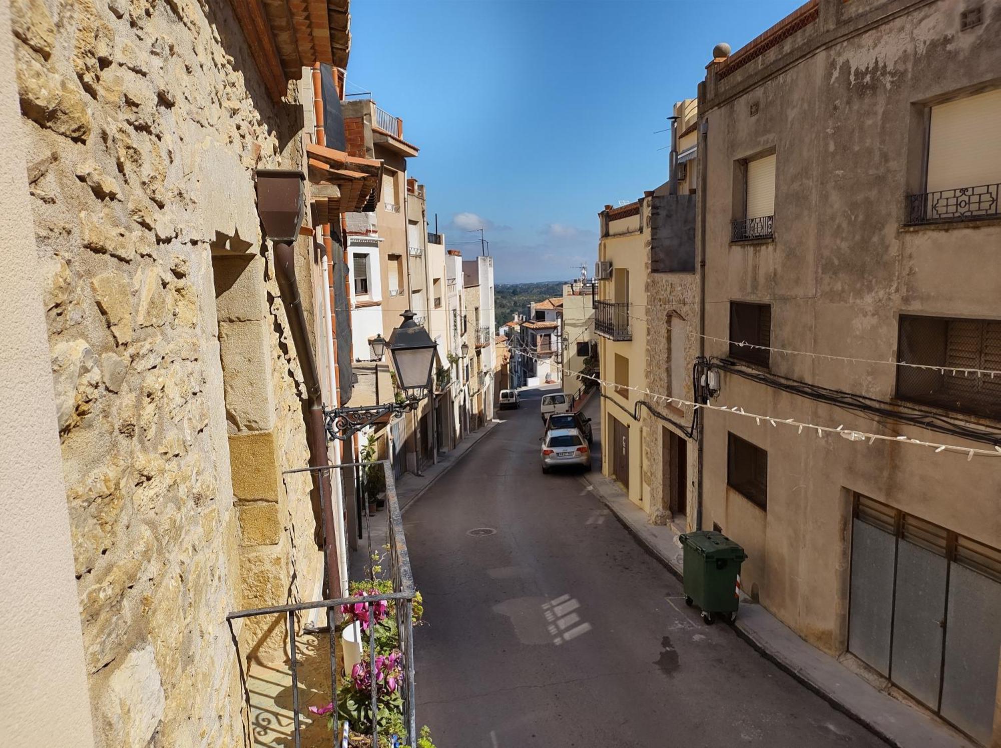 Tranquil And Spacious Townhouse In Historical And Picturesque Cervera Del Maestre Zewnętrze zdjęcie