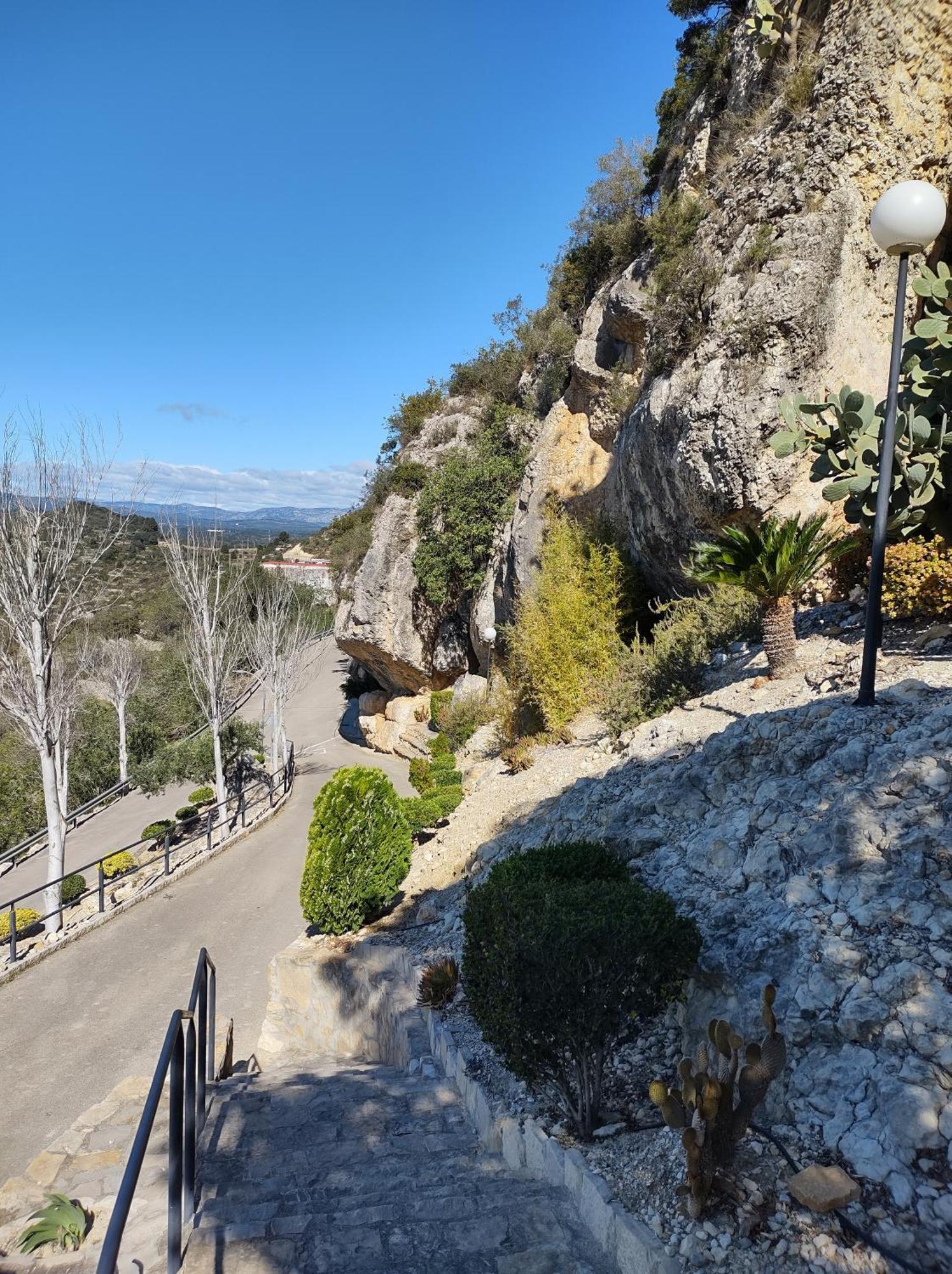 Tranquil And Spacious Townhouse In Historical And Picturesque Cervera Del Maestre Zewnętrze zdjęcie