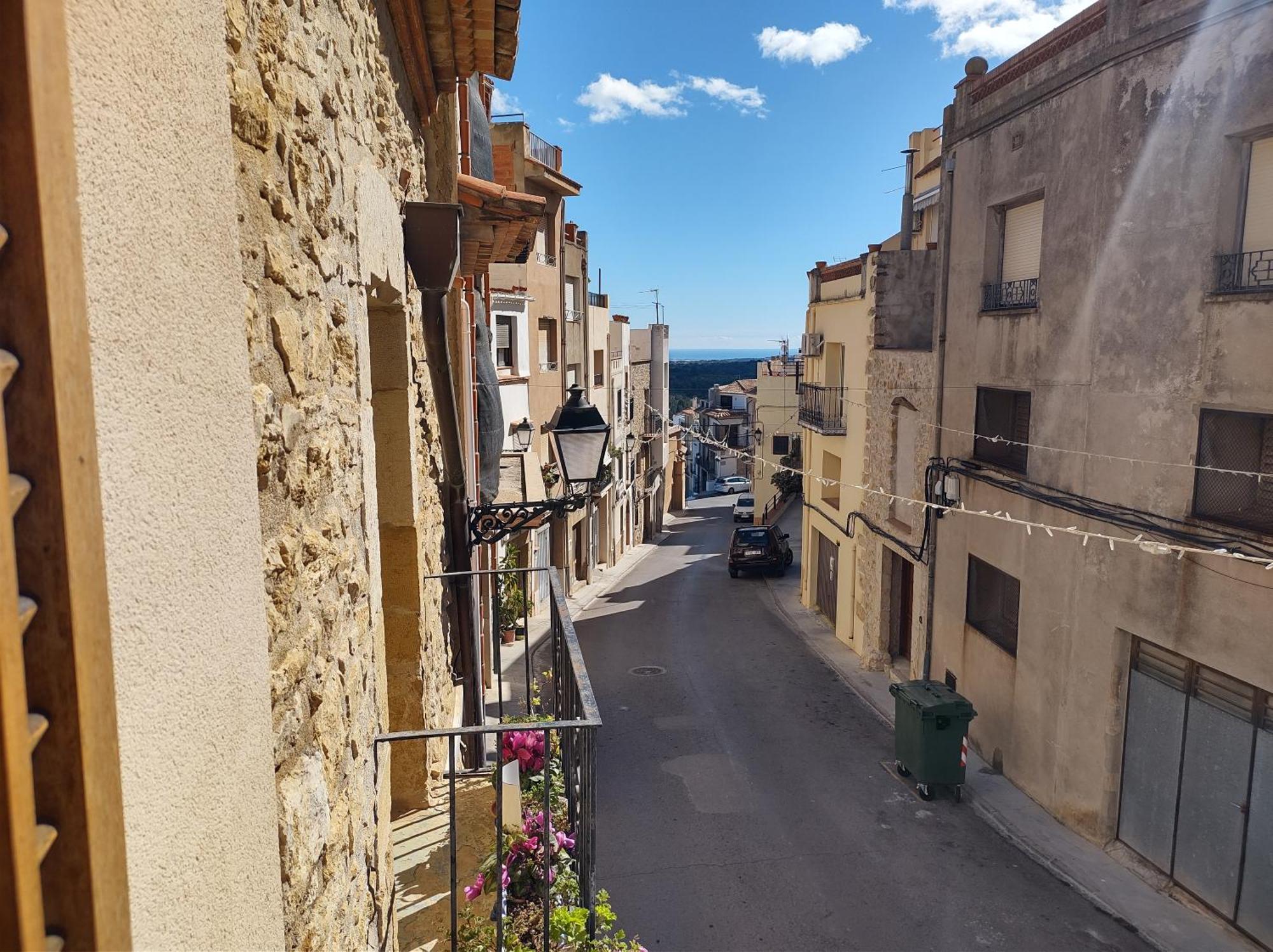 Tranquil And Spacious Townhouse In Historical And Picturesque Cervera Del Maestre Zewnętrze zdjęcie
